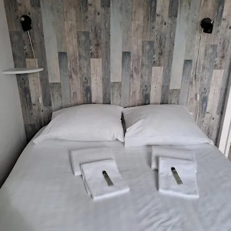 Charming Nest In A Quiet Place Near The Sea וילר-סור-מר